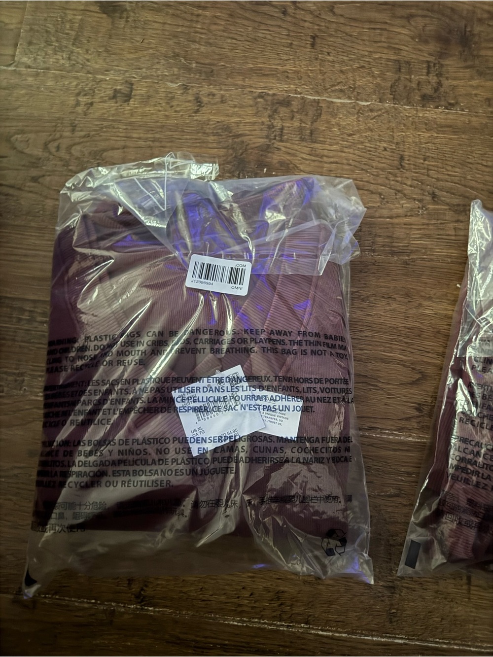 AE American Eagle XL burgundy double V sweatshirt NEW - Picture 4 of 5